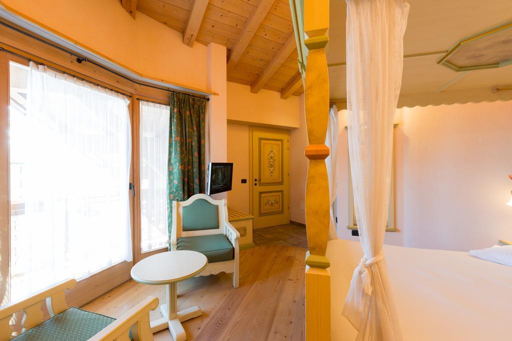 Hotel Pontiglia 3*